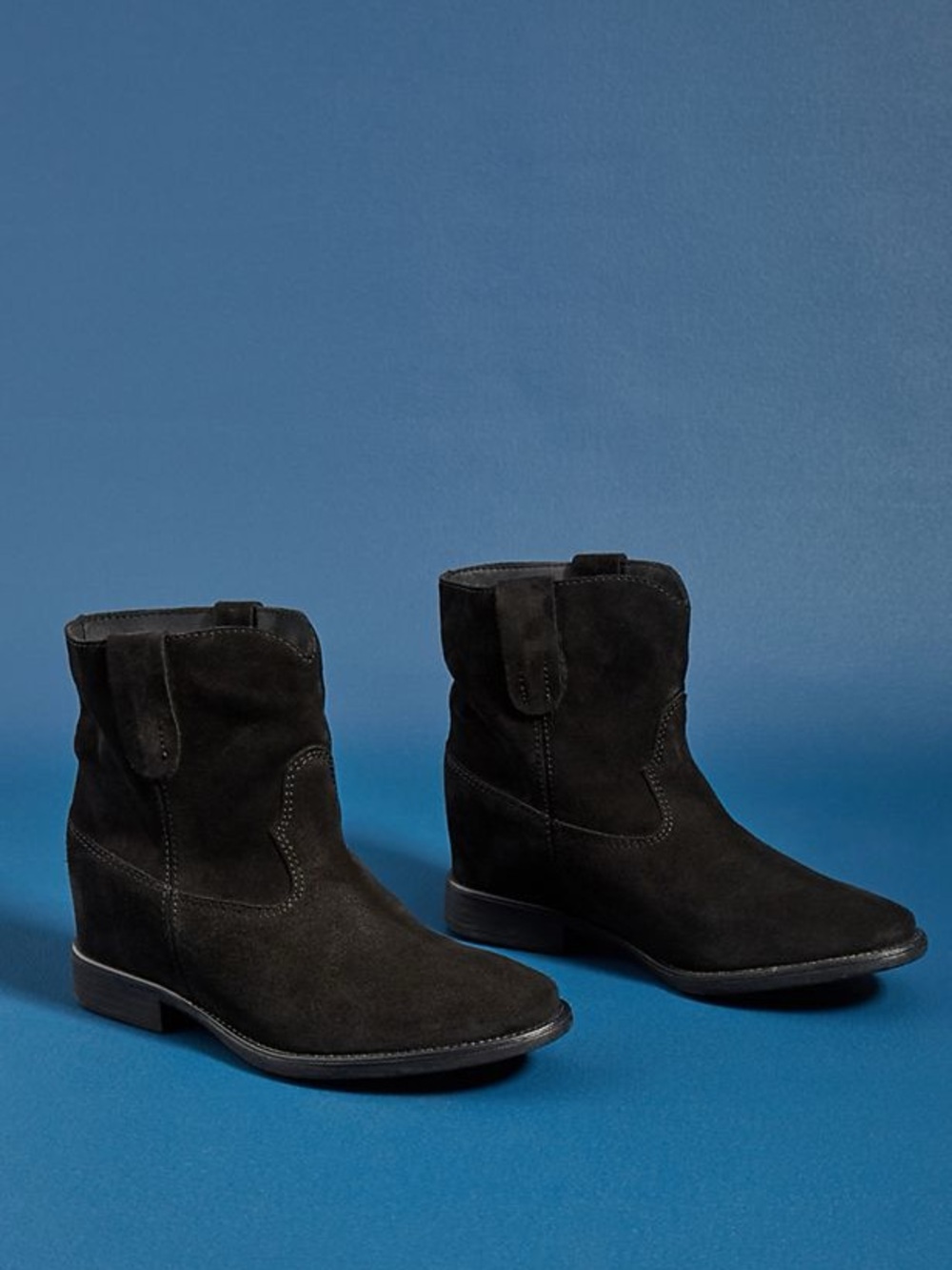 Anthropologie Hidden Wedge Suede Boot Western EU 37 US 6.5-7